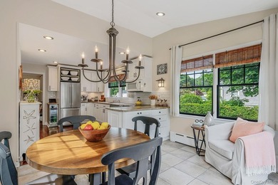 Timeless 1948 charm meets thoughtful modern living in this - photo 18