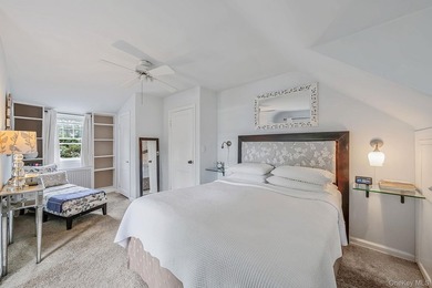 Timeless 1948 charm meets thoughtful modern living in this - photo 21