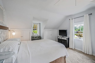 Timeless 1948 charm meets thoughtful modern living in this - photo 22