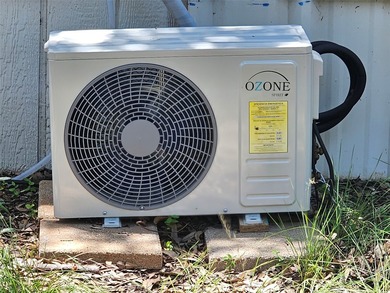 Located in the Thunderbird Bay Subdivision on Lake Brownwood - photo 22