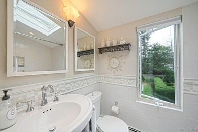 Timeless 1948 charm meets thoughtful modern living in this - photo 24