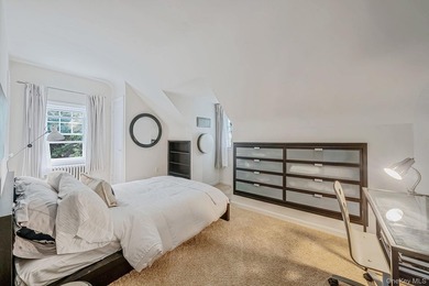 Timeless 1948 charm meets thoughtful modern living in this - photo 26