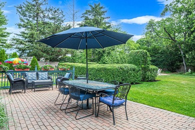 Timeless 1948 charm meets thoughtful modern living in this - photo 32