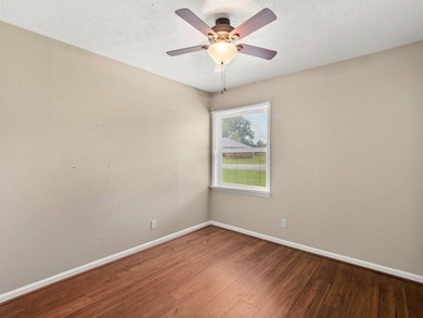 Well-maintained 3-bedroom, 2-bath home situated on a spacious 0 - photo 9