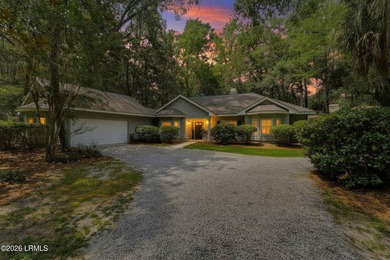 Welcome to 1 Wild Magnolia Lane! This well-maintained - photo 3