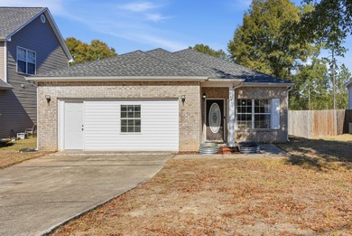 Silver Lake - Okaloosa County Home For Sale in Crestview Florida