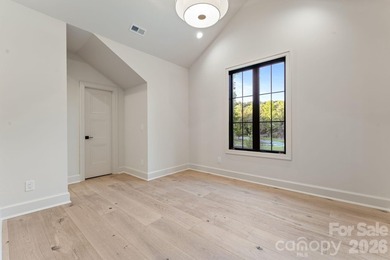 A home like no other - professionally designed, expertly - photo 30