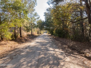 *Owner Financing Available!* Don't miss this rare opportunity to - photo 7