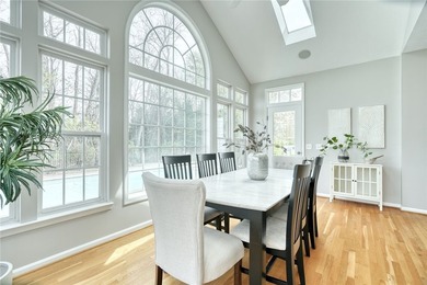 LIGHT! VOLUME! OPEN SPACE! Stunning Webster, NY home with SCALE - photo 24