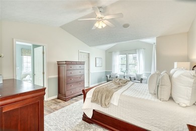 LIGHT! VOLUME! OPEN SPACE! Stunning Webster, NY home with SCALE - photo 28