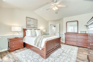 LIGHT! VOLUME! OPEN SPACE! Stunning Webster, NY home with SCALE - photo 31