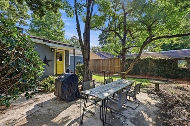 You'll fall in love with this adorable cottage in desirable - photo 34