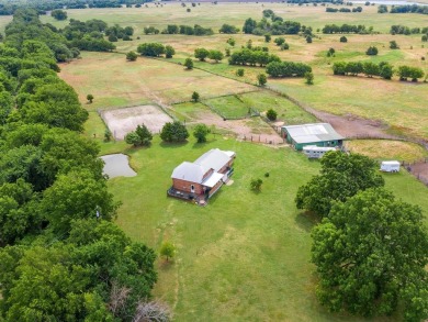(private lake, pond, creek) Home For Sale in Wolfe City Texas
