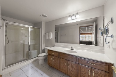 Welcome to this BEAUTIFUL END-UNIT townhome perfectly positioned - photo 37