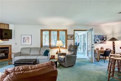 Beautiful Lower Tainter 4 BR / 2.5 Bath meticulously maintained - photo 7
