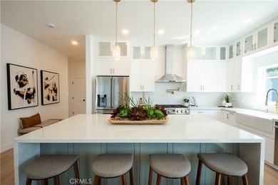 Experience uncompromised luxury directly across from Cal State - photo 14
