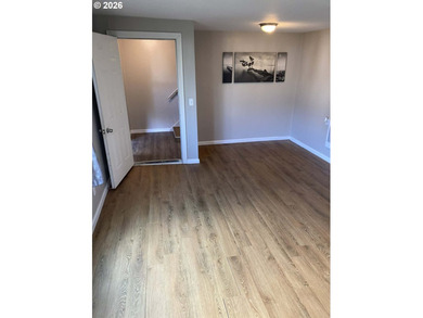 Remodeled 4 Plex On Oregon Coast! This 4 Plex features 4 - photo 7