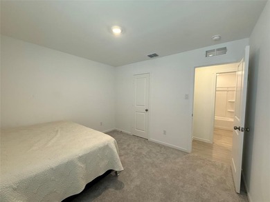 $2K Buyer Closing Credit, ALL APPLIANCES INCLUDED (Blinds