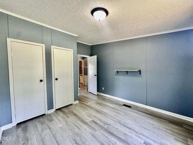 Welcome home!! This charming and cozy 3-bedroom, 2- bath home - photo 33