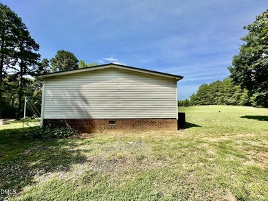 Welcome home!! This charming and cozy 3-bedroom, 2- bath home - photo 42