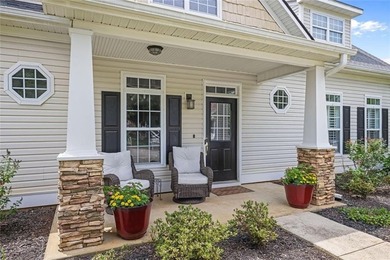 Welcome to this charming home in the highly sought-after Mirror - photo 2