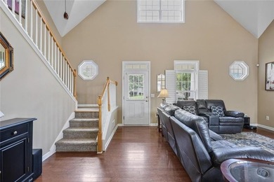 Welcome to this charming home in the highly sought-after Mirror - photo 4