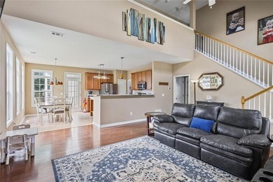 Welcome to this charming home in the highly sought-after Mirror - photo 6