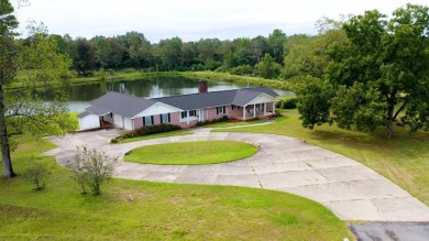 (private lake, pond, creek) Home Sale Pending in Dothan Alabama