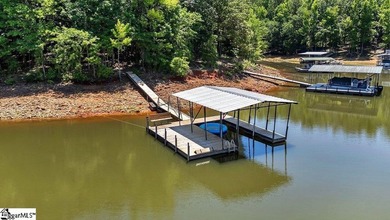 Meticulously maintained and move-in ready for summer lake living - photo 8