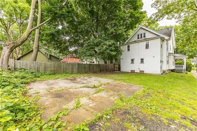 Located in the desirable Maplewood Historic District, this - photo 5