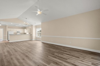 Lender owned! Price reduced to sell! Move in ready unit located - photo 11