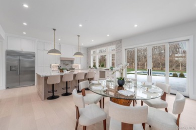 Welcome to the Laurel Collection by Marrcon. New Luxury - photo 11
