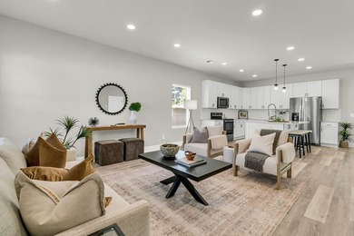 Calling all Investors! This is an HOA-free, STR-capable home - photo 12