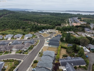 Welcome to this 5305sq ft lot in the Pacific Crest planned - photo 13