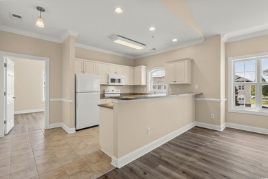 Lender owned! Price reduced to sell! Move in ready unit located - photo 14