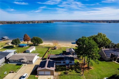 Lake Home For Sale in Malakoff, Texas