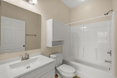 Lender owned! Price reduced to sell! Move in ready unit located - photo 25
