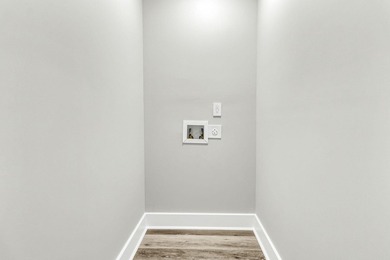 Calling all Investors! This is an HOA-free, STR-capable home - photo 26