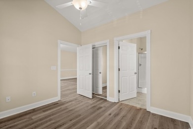 Lender owned! Price reduced to sell! Move in ready unit located - photo 28