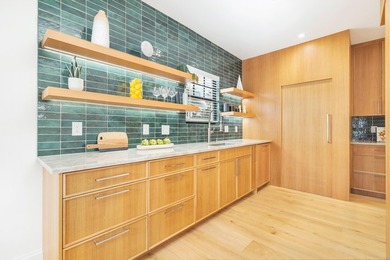 Luxury Contemporary Living in Coveted Providencia Park Step into - photo 12