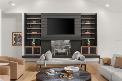 Beautifully built in 2022 by Lonnie Richardson, this custom - photo 14