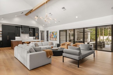 Beautifully built in 2022 by Lonnie Richardson, this custom - photo 15