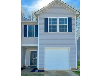 Lake Hartwell Townhome/Townhouse For Sale in Anderson South Carolina