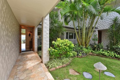 Set within the exclusive enclave Kapalua Resort, this expansive - photo 43