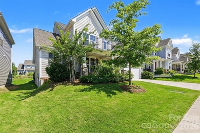 Experience the exceptional lifestyle of The Palisades Country - photo 3