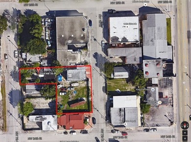 Development site located in the WOW District. Property consists - photo 3
