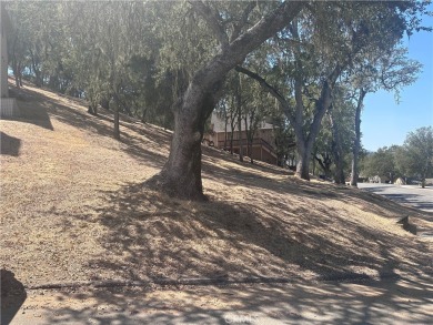 Lake Nacimiento Lot For Sale in Bradley California