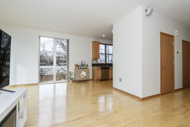 Enjoy this sophisticated townhouse style condo near the river! - photo 15