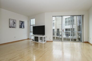 Enjoy this sophisticated townhouse style condo near the river! - photo 17
