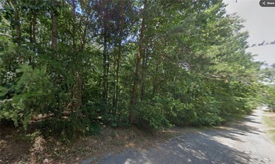 Lake Lot For Sale in Westminster, South Carolina